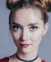 Portrait of Rhiannon Larson